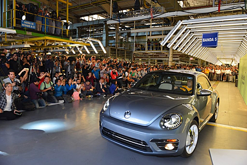 Volkswagen Beetle - tạm biệt "con bọ" huyền thoại