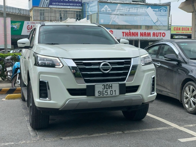 Nissan Terra bản mới ra biển tại Hà Nội, chờ mở bán để đấu Fortuner