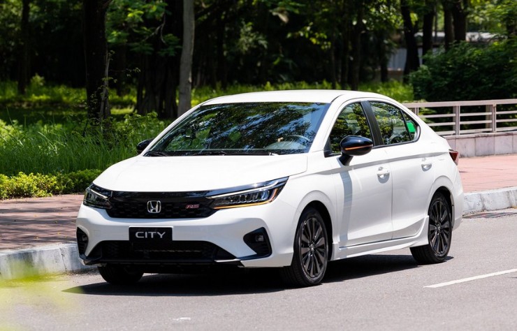 Honda City cho Accent và Vios hít khói trong phân khúc sedan giá rẻ