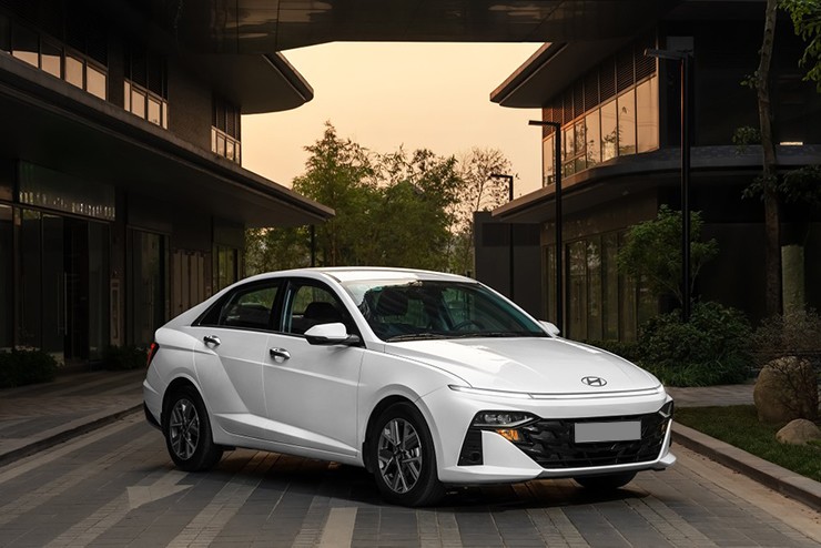 Giá xe Hyundai Accent tháng 5/2025, sedan cỡ B từ 439 triệu đồng