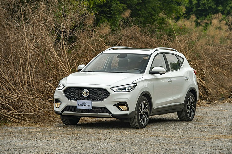 Giá xe MG ZS niêm yết kèm ưu đãi tháng 5/2025