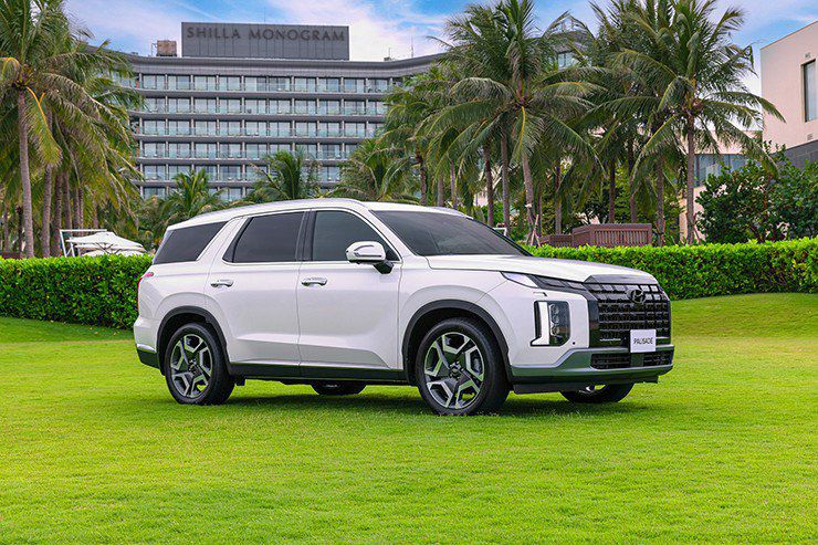 Hyundai Palisade giảm giá lên đến 200 triệu đồng trong tháng này