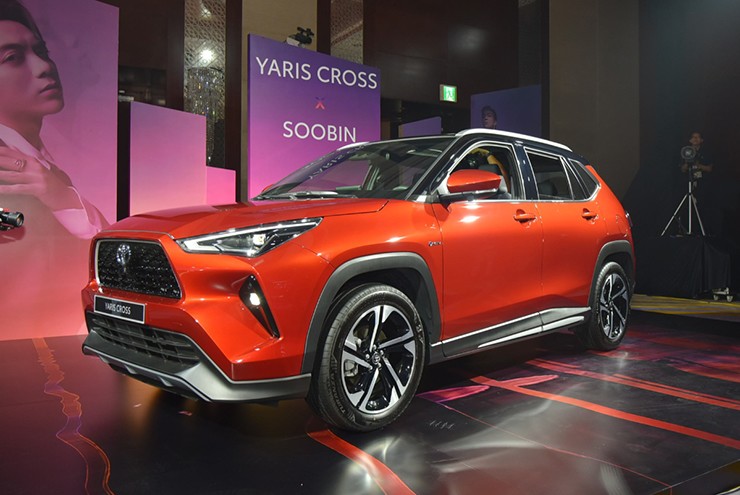 Toyota Yaris Cross lấy lại sự oai phong trên thị trường SUV đô thị