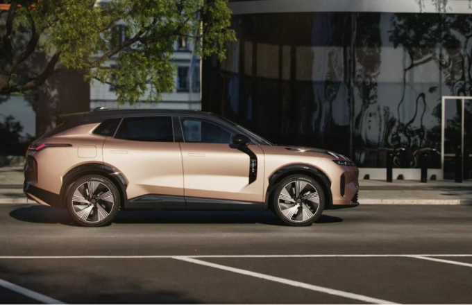 Lynk & Co: giá xe 08 EM-P đã gồm ưu đãi thuế hybrid