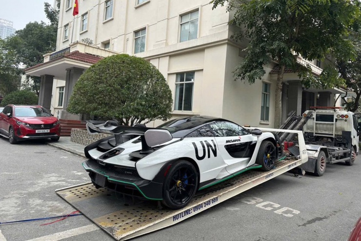 Siêu xe McLaren Senna triệu đô của ông Đặng Lê Nguyên Vũ lộ diện tại Hà Nội
