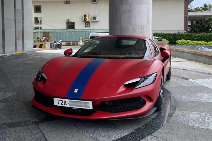 Đại gia Vũng Tàu chi hơn 1 triệu USD mua siêu xe Ferrari 296 độc nhất thế giới