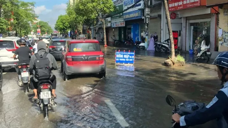 Xe điện bị ngập có gây điện giật không?