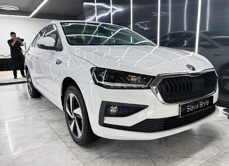 Loạt ô tô đáng chú ý vừa ra mắt thị trường Việt