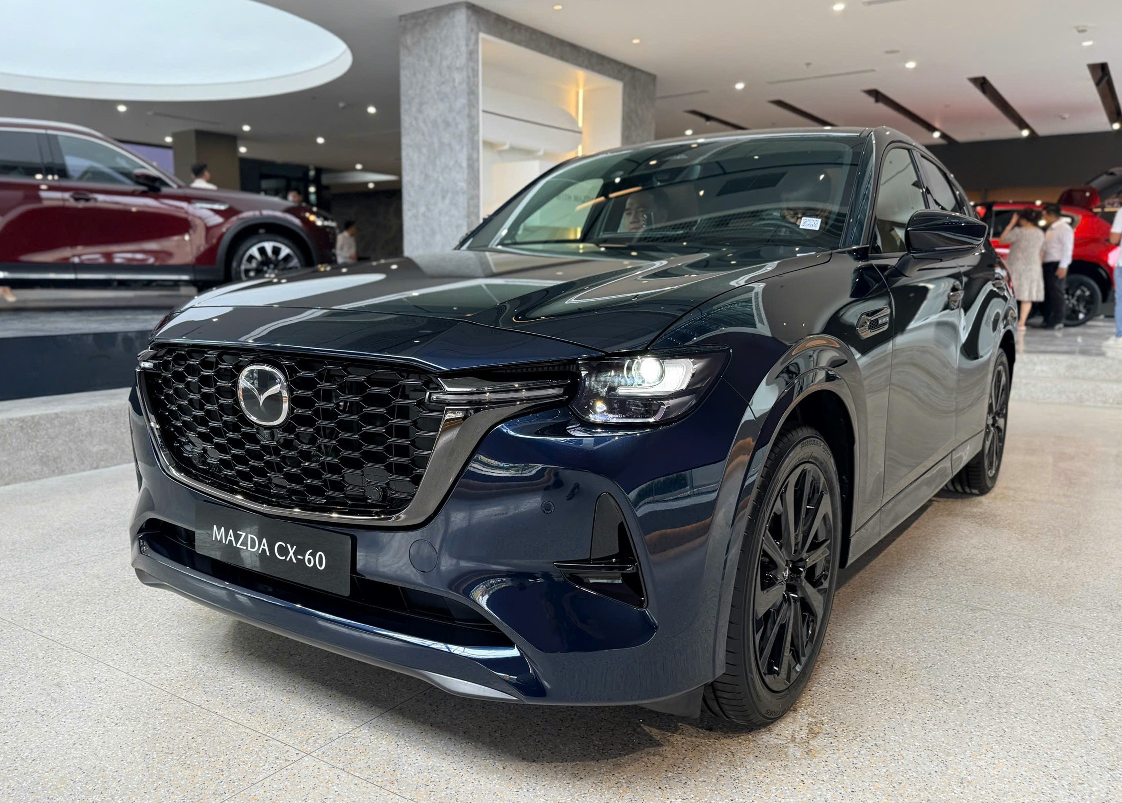 Định hướng xe sang Mazda CX-60 về Việt Nam có những gì đặc biệt?