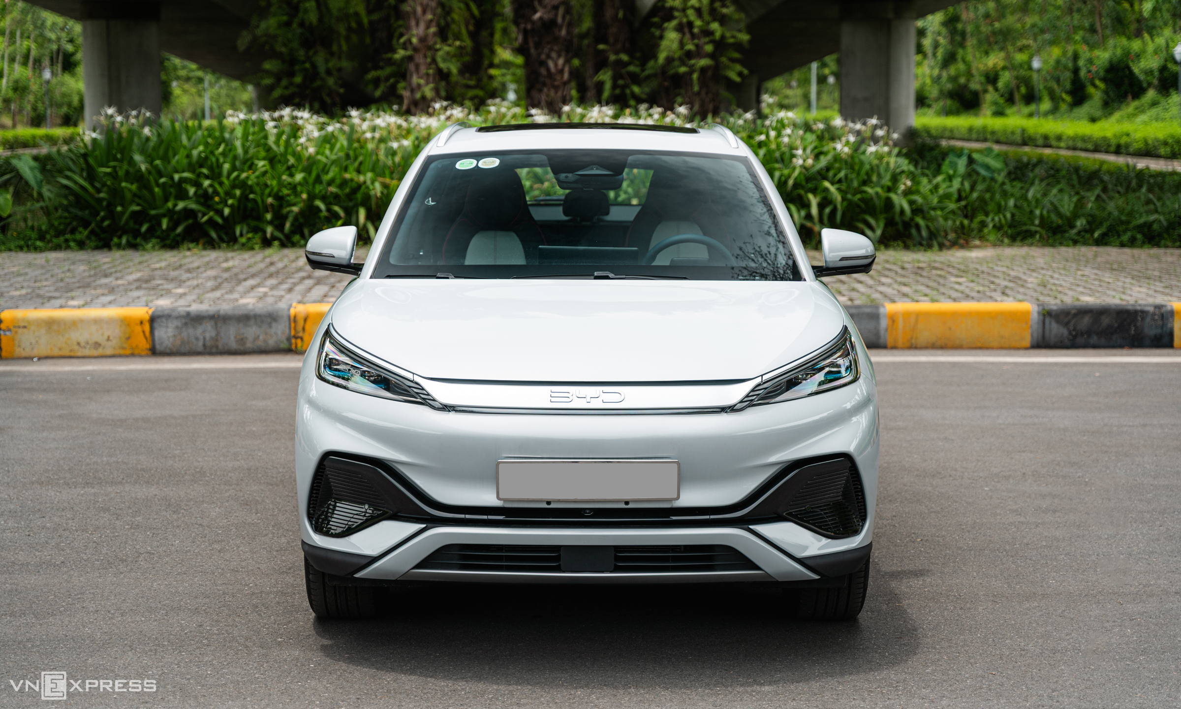 BYD Atto 3 - crossover phá cách trong phân khúc B+