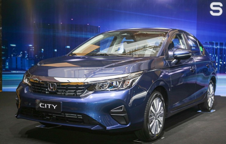 Bộ ba sedan đáng mua hiện nay, giá rẻ từ 439 triệu đồng