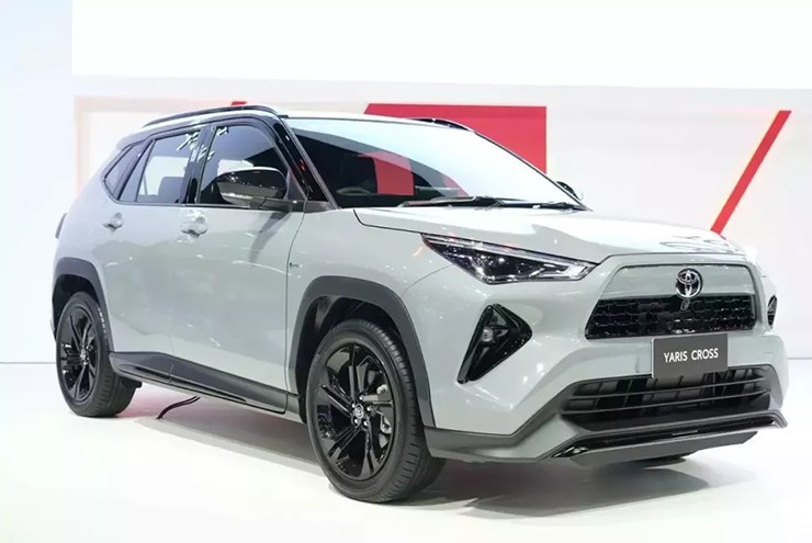 Diện kiến Toyota Yaris Cross phiên bản NightShade đầy cá tính, giá từ 745 triệu đồng