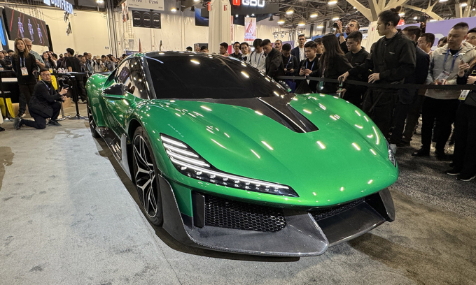 Hãng máy hút bụi Trung Quốc ra mắt siêu xe điện 1.876 mã lực