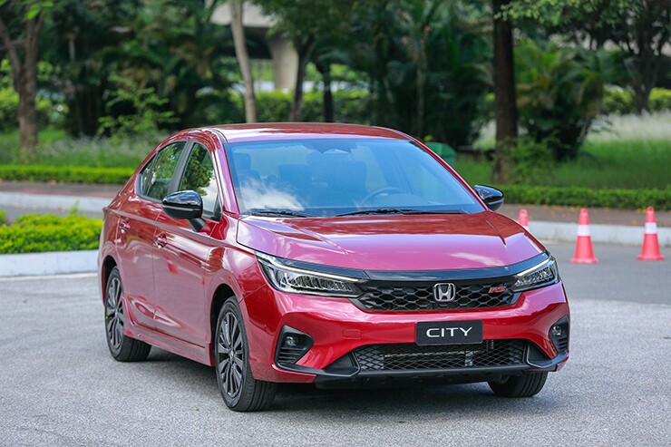 Giá xe Honda City niêm yết và lăn bánh tháng 10/2026