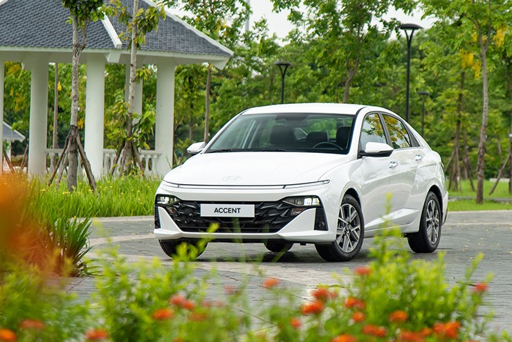 Giá xe Hyundai Accent tháng 7/2025, sedan cỡ B từ 439 triệu đồng