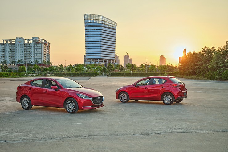 Giá xe Mazda2 tháng 9/2025, hatchback cỡ B từ 537 triệu đồng