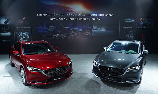 Giá xe Mazda6 niêm yết và lăn bánh tháng 12/2025