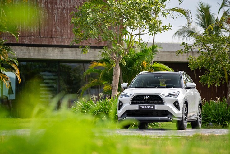 Giá xe Toyota Yaris Cross tháng 10/2026, ưu đãi 100% lệ phí trước bạ
