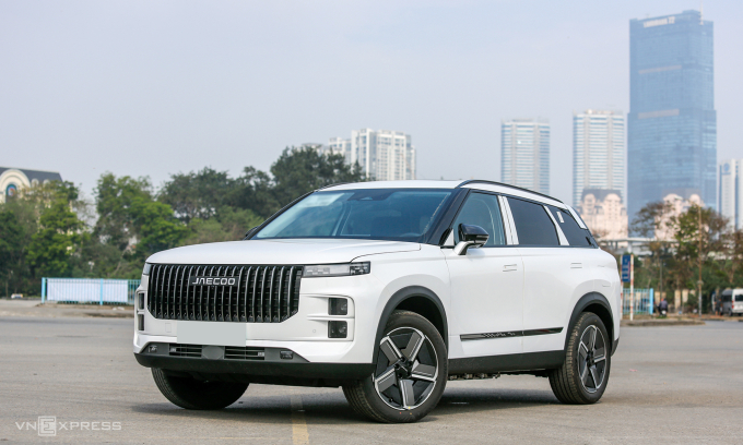Jaecoo J7 PHEV khuyến mãi 80 triệu đồng