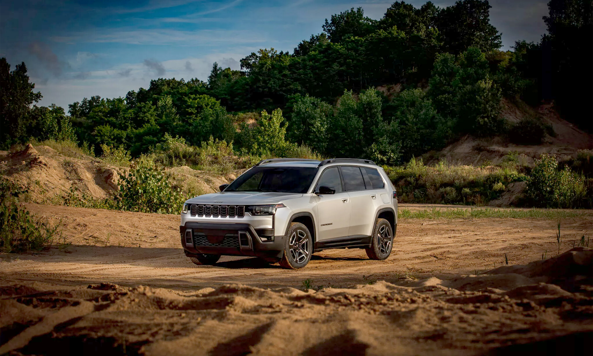Jeep Cherokee thế hệ mới ra mắt, giá từ 44.500 USD