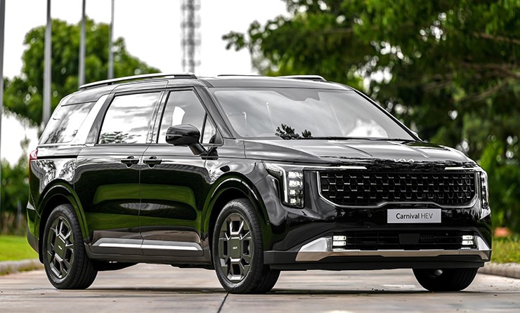 Ra mắt KIA Carnival HEV Hybrid, sang hơn, mạnh hơn và tiết kiệm hơn
