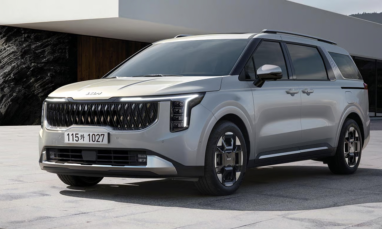 Kia Carnival nâng cấp, thêm bản X-Line