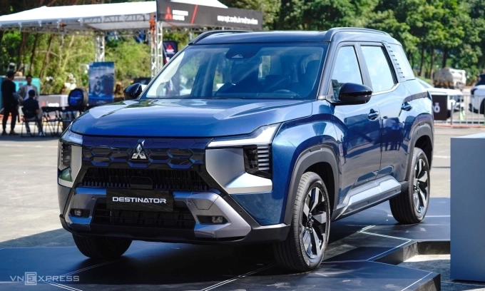 Mitsubishi Destinator xuất hiện tại triển lãm ôtô lớn nhất Việt Nam 2025