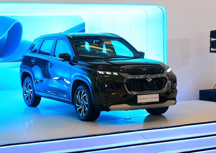 Suzuki Grand Vitara 2025 trình làng, giá từ 655 triệu đồng