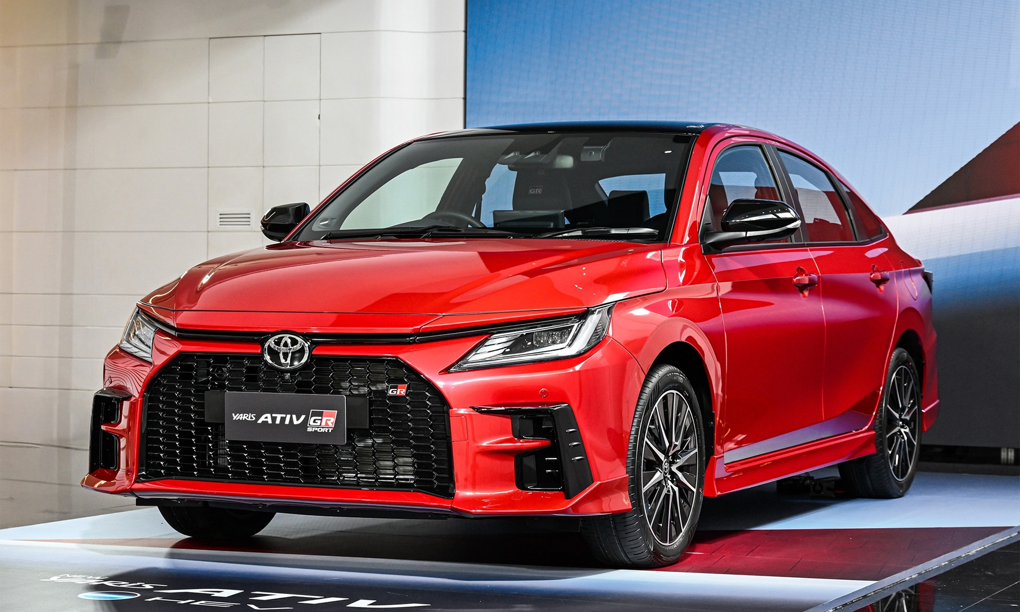 Toyota Vios Hybrid ra mắt Đông Nam Á, giá từ 22.400 USD