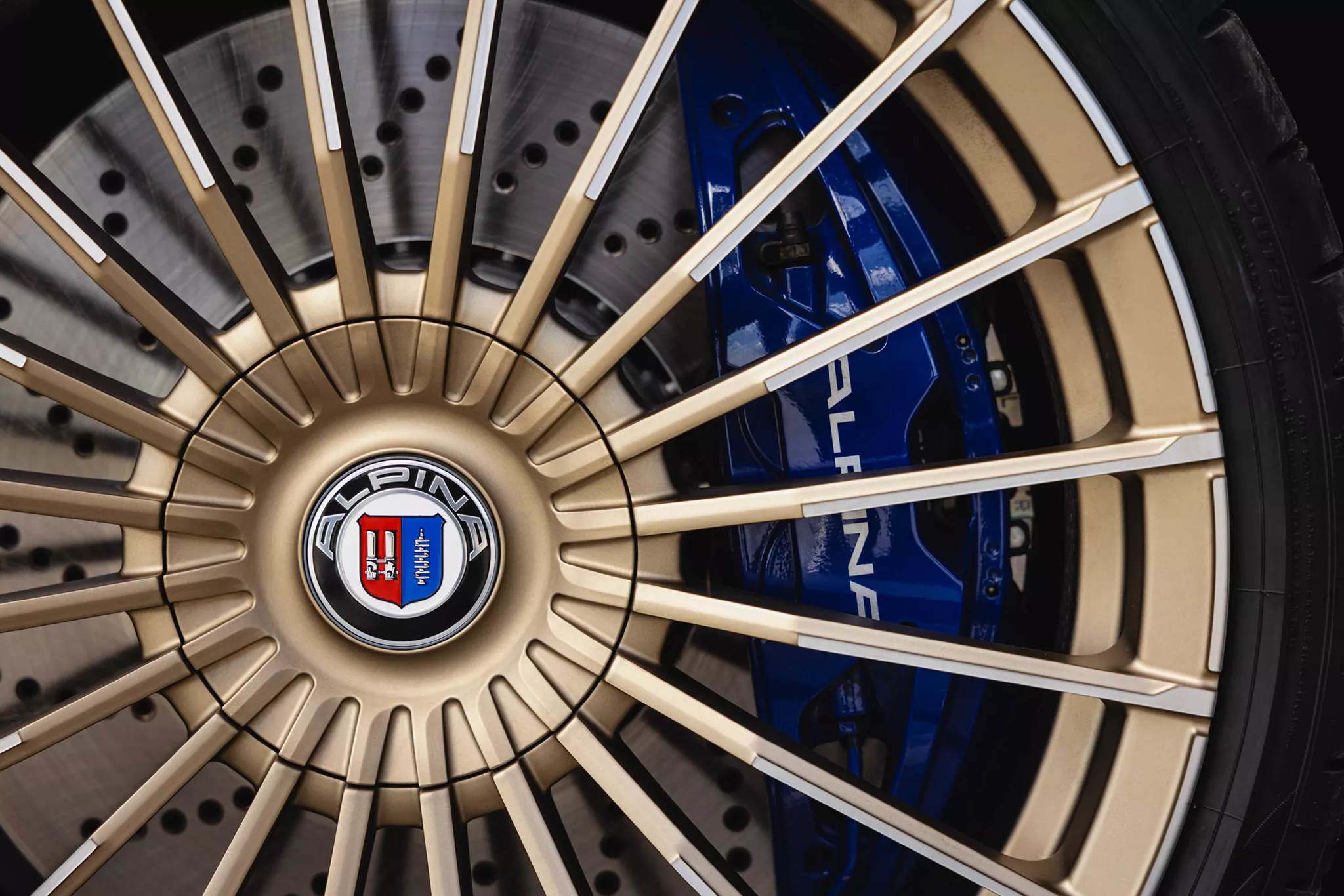 BMW hé lộ thông tin về phân hiệu cao cấp Alpina