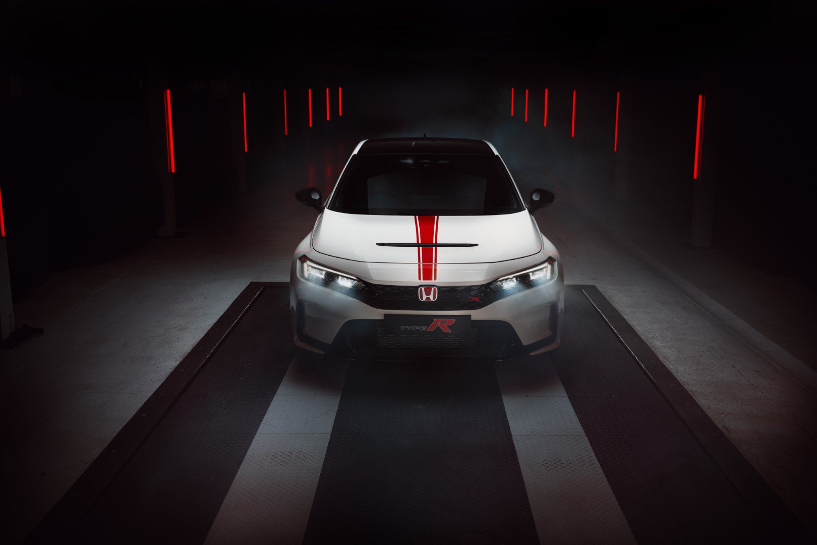 Honda Civic Type R bản đặc biệt chỉ 40 chiếc có gì đặc biệt?