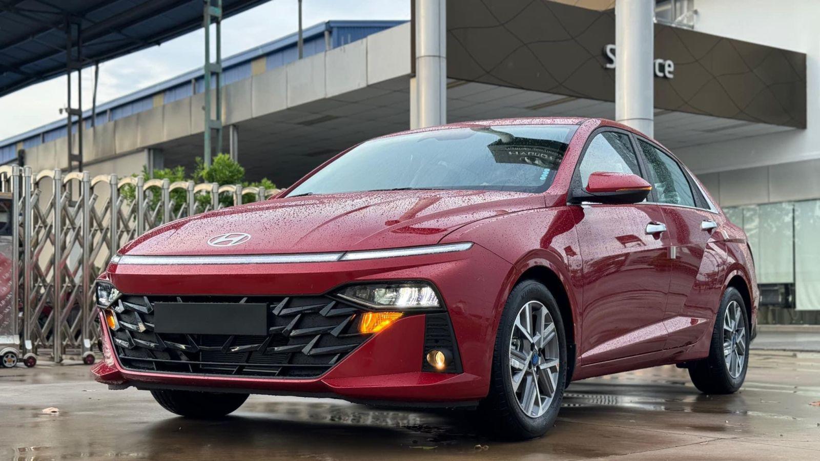 Hyundai Accent phiên bản cao cấp VIN 2024 có giá bán không tưởng