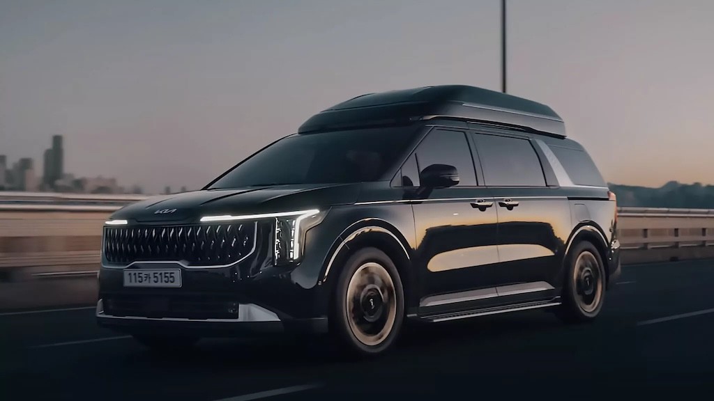 Kia Carnival phiên bản Hi-Limousine trình làng
