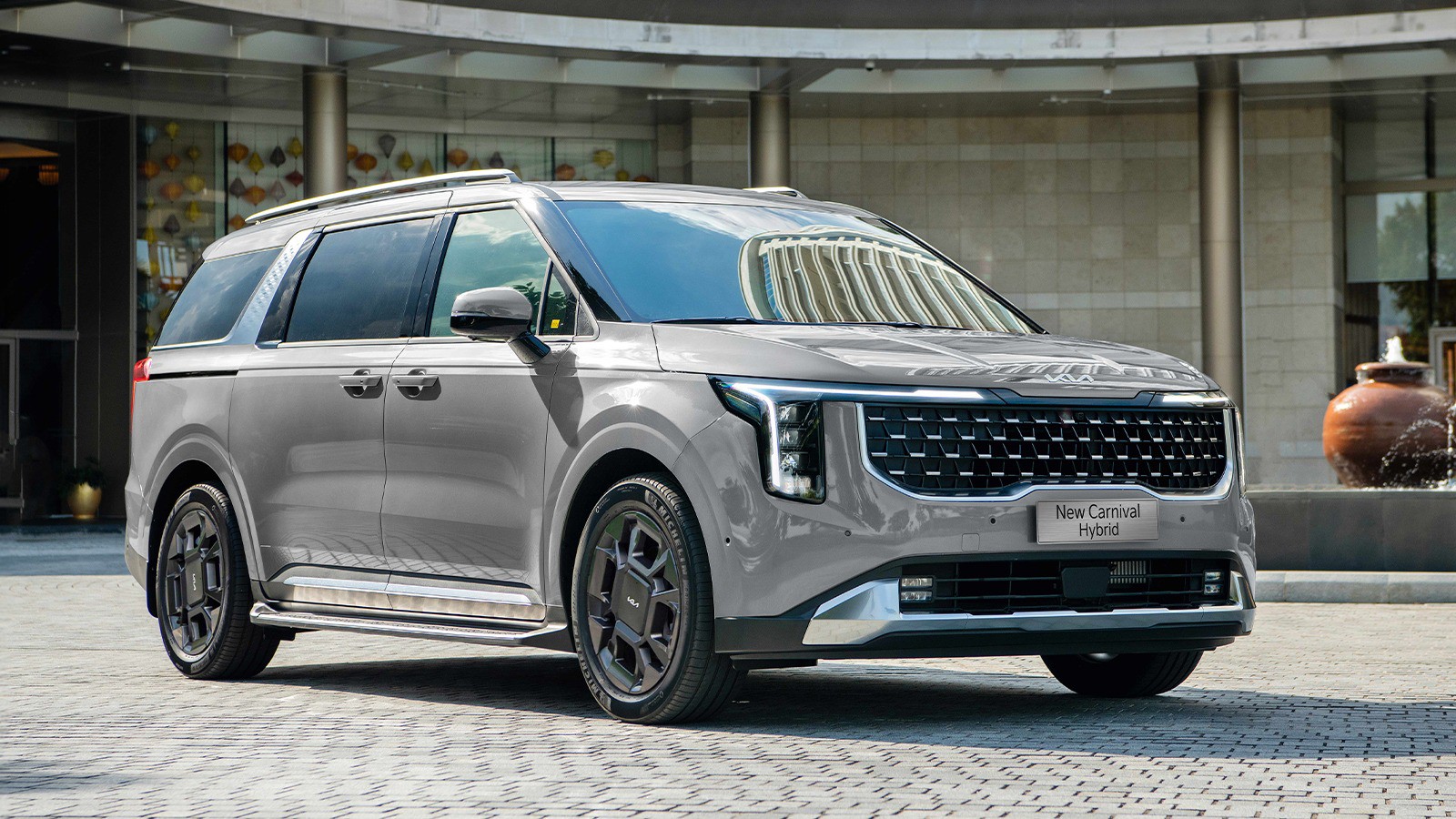 Kia Carnival có thêm bản giá mềm tại Việt Nam