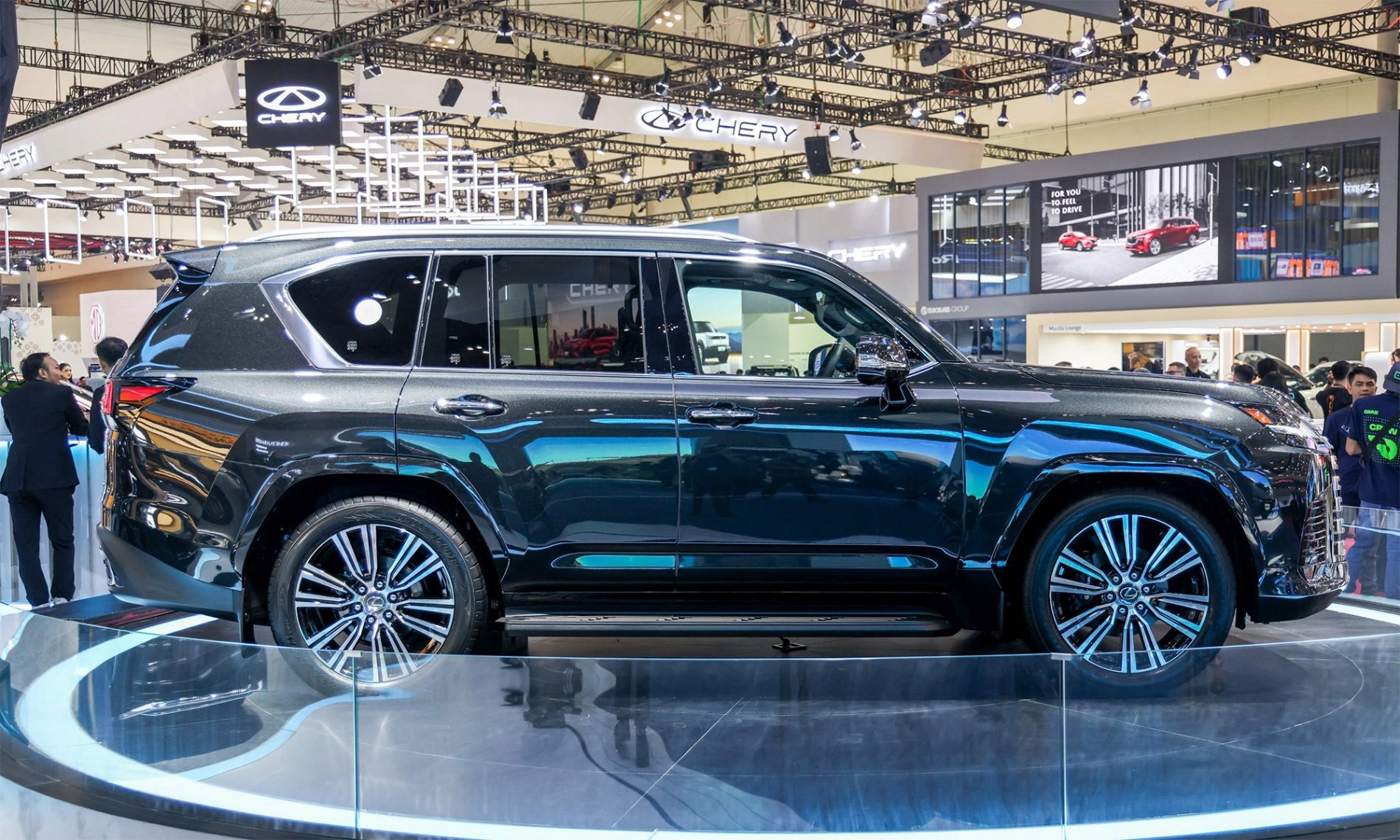 Những mẫu xe hybrid tiết kiệm xăng sắp được mang về Việt Nam