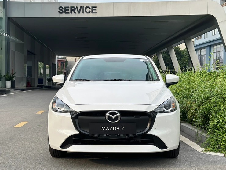 Mazda 2 2025: Chiếc xe hạng B khiến xe sang phải dè chừng tại Việt Nam
