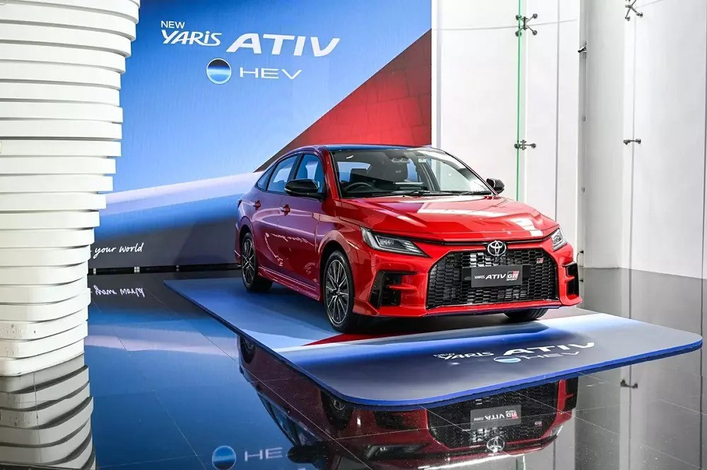 Toyota Vios GRS phiên bản hybrid có mức tiêu thụ nhiên liệu ra sao?