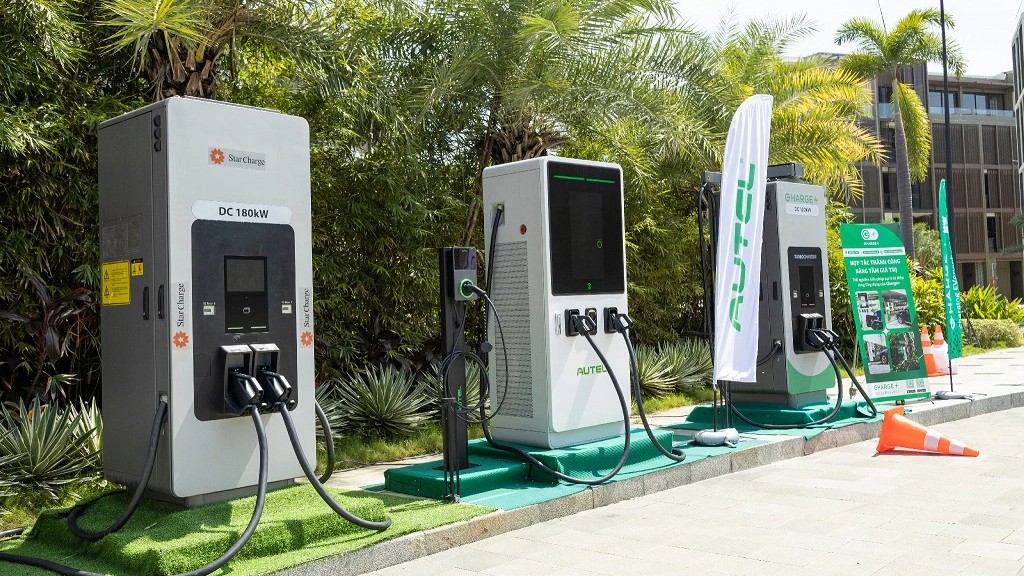 Chính phủ ban hành biểu giá điện riêng cho các trạm sạc xe ô tô
