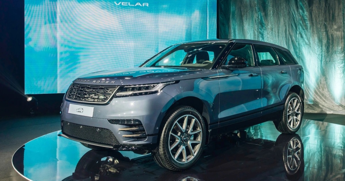 Range Rover Velar 2025 giá từ 3,73 tỷ đồng, lần đầu có bản hybrid cắm sạc