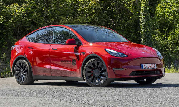 Xe điện Tesla mắc nhiều lỗi nhất