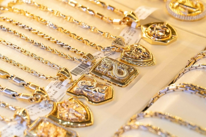 Ngân hàng Nhà nước phải báo cáo việc lập sàn vàng quốc gia trước 20/12