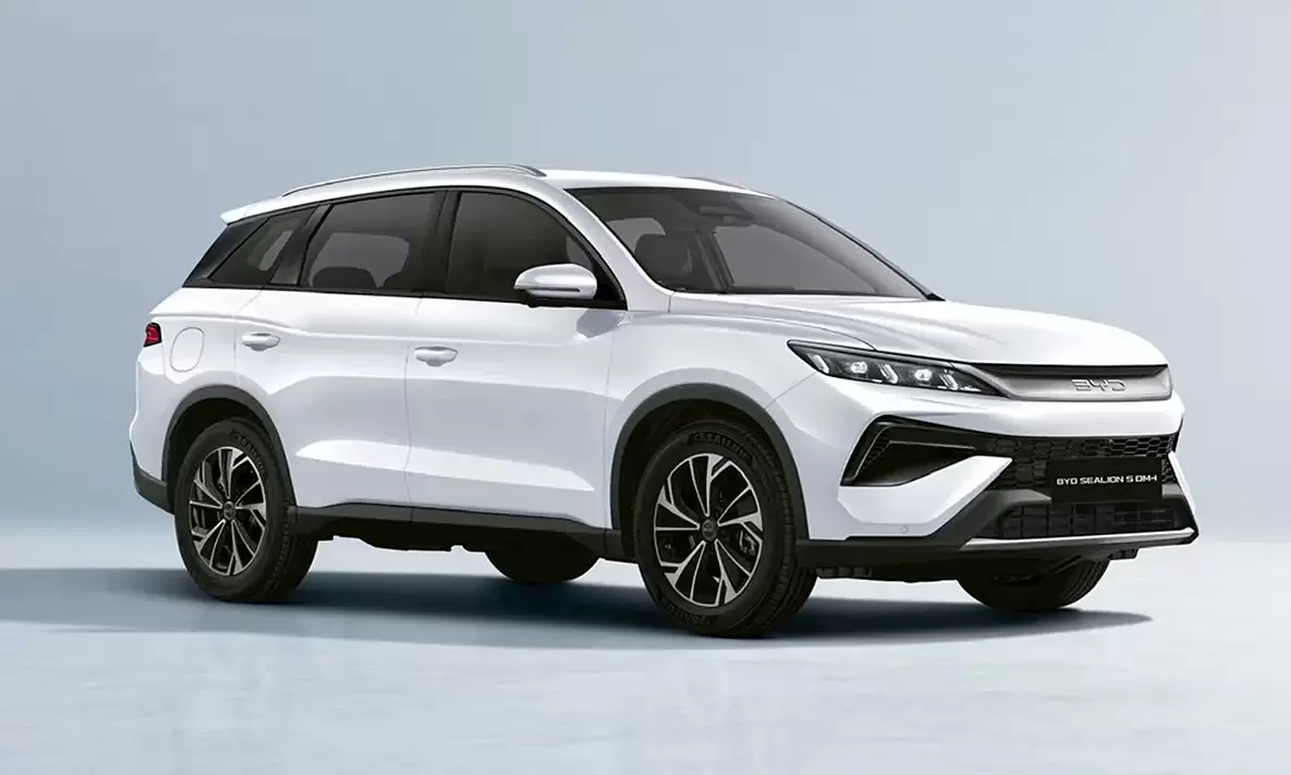 BYD Sealion 5 - xe hybrid sạc ngoài ra mắt khách Việt tháng 10