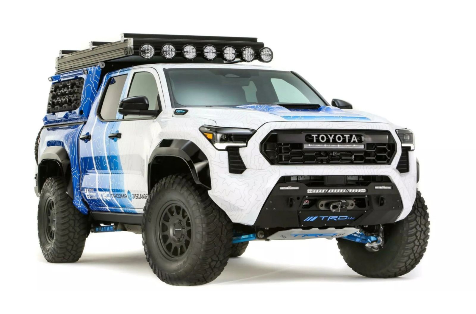 Toyota trình làng mẫu xe Tacoma H2 Overland sử dụng nhiên liệu sạch