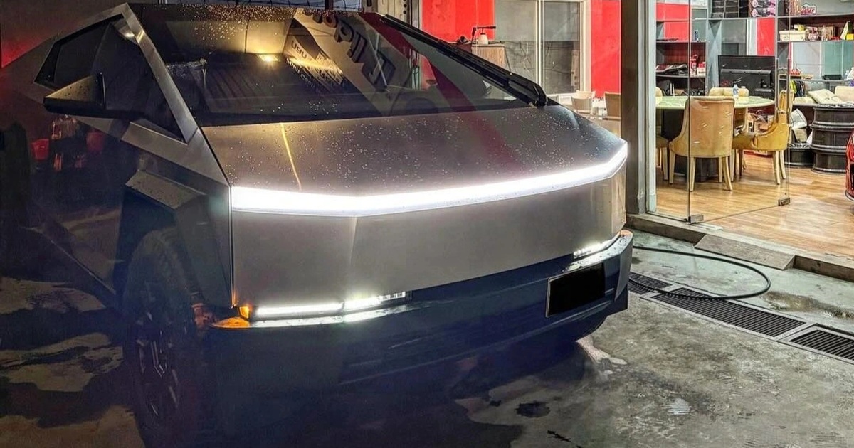 Tesla Cybertruck đầu tiên về Việt Nam, giá có thể vượt mốc 10 tỷ đồng