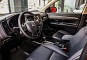 New Mitsubishi Outlander 2020 - Đủ màu giao ngay với nhiều ưu đãi lớn - 7 chỗ rộng rãi, cách âm tốt và vận hành êm dịu