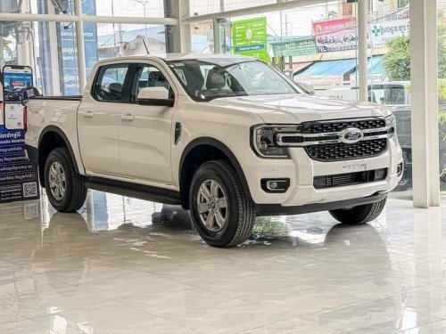 Ford Ranger XLT 2 cầu, số tự động giá tốt Ford Sóc Trăng