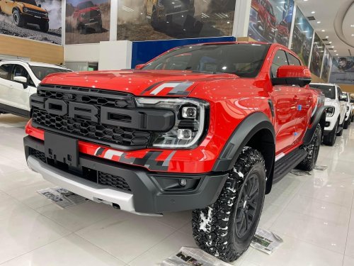 Ford Ranger Raptor 2023 xe giao tháng 5