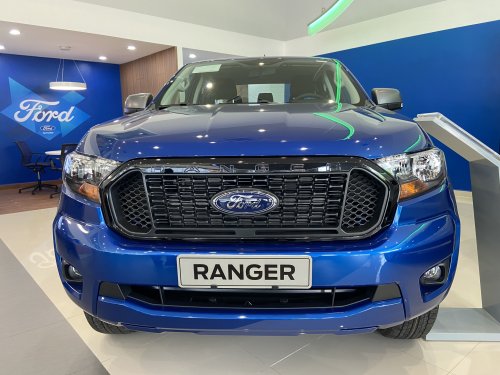 FORD RANGER XLS AT CHỈ 640 TRIỆU