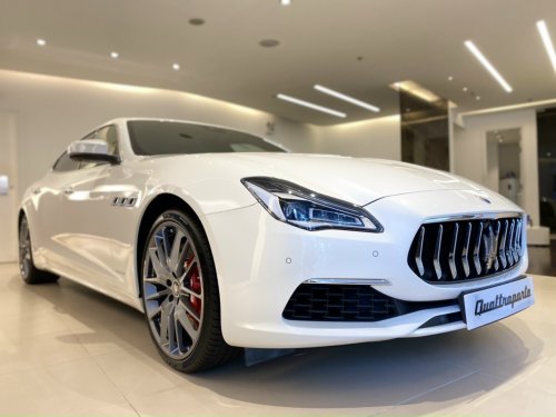 Bán xe Maserati Quattroporte mới chính hãng