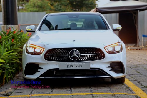 Mercedes E300 AMG 2021